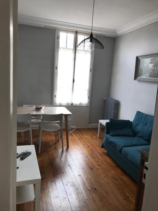 Maison Bernadette - Premier Etage Vitry-sur-Seine Bagian luar foto